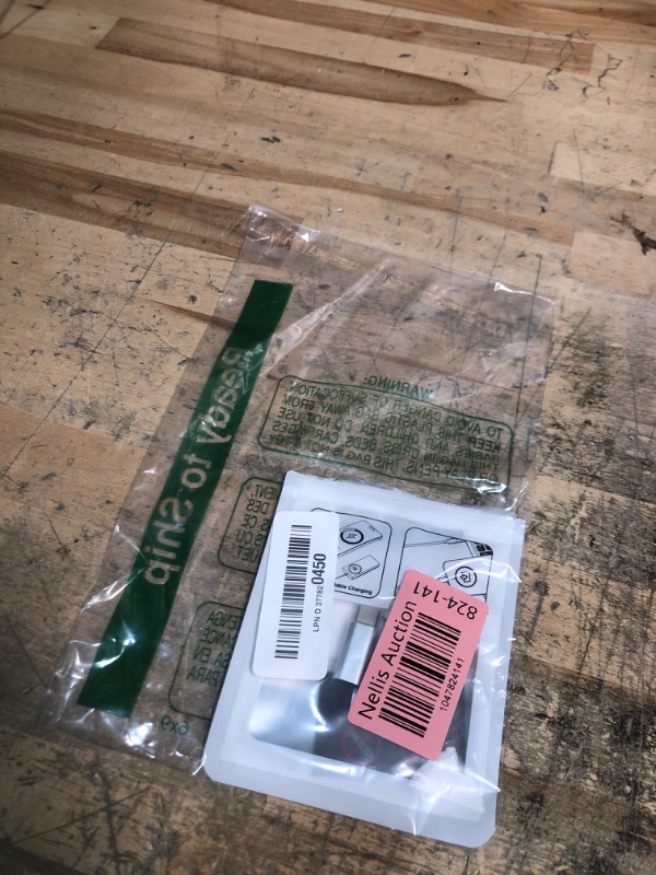 Photo 1 of ????? ???????? Lightning to USB C Adapter for iPhone 16/15 Pro Max/Plus,Samsung S25,iPad,Gender Changer,Charging & Data Sync ONLY,Type C Charger Connector,for iPhone 16/15 Charger