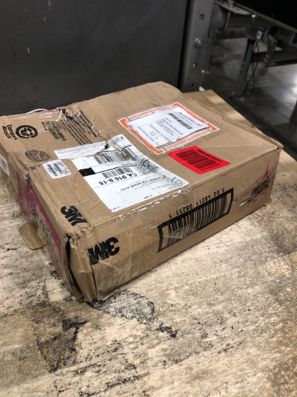 Photo 1 of **PARTIAL SET MISSING 4 ** 3M Scotch-Brite Light Duty Scrubbing Sponge 63, 6.1 in x 3.6 in x 0.7 in, 20/Case