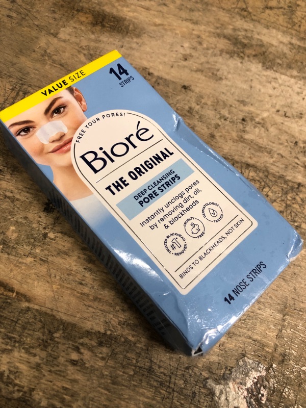 Photo 1 of Bioré Original Blackhead Remover Strips, Deep Cleansing Nose Strips With Instant Pore Unclogging, Features C-Bond Technology, Oil-Free, Non-Comedogenic Use, 14 Count