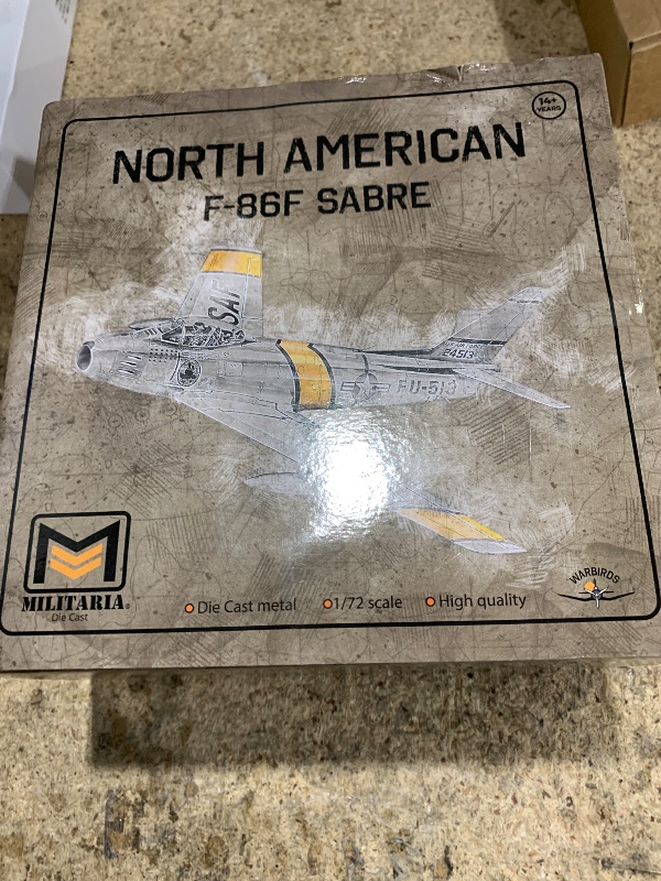 Photo 1 of 1:72 Scale North American F-86F Sabre - Militaria Diecast by Motorcity Classics