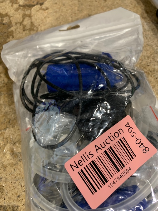 Photo 1 of 2 PCS USB Air Pump Aquarium Ultra Quiet Oxygen Pump for Fish Tank with Hanging Buckle (Blue - 2PCS)