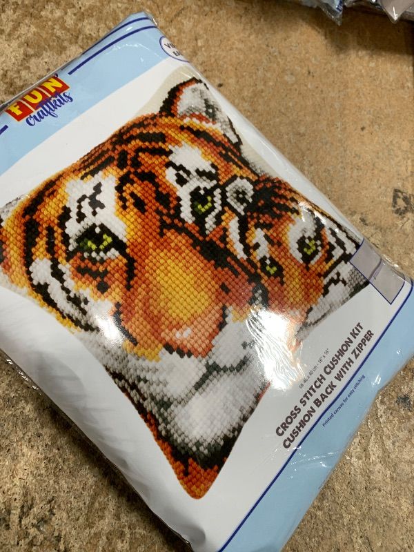 Photo 1 of "Fun Craftkits" Cross Stitch Pillow Kit with Cushion Backing TIGER DIY Home Decor Stamped Embroidery Chunky Cross Stitch Cushion Craft Supplies ca. 16" x 16" Needlepoint Kits for Adults Creative Gift