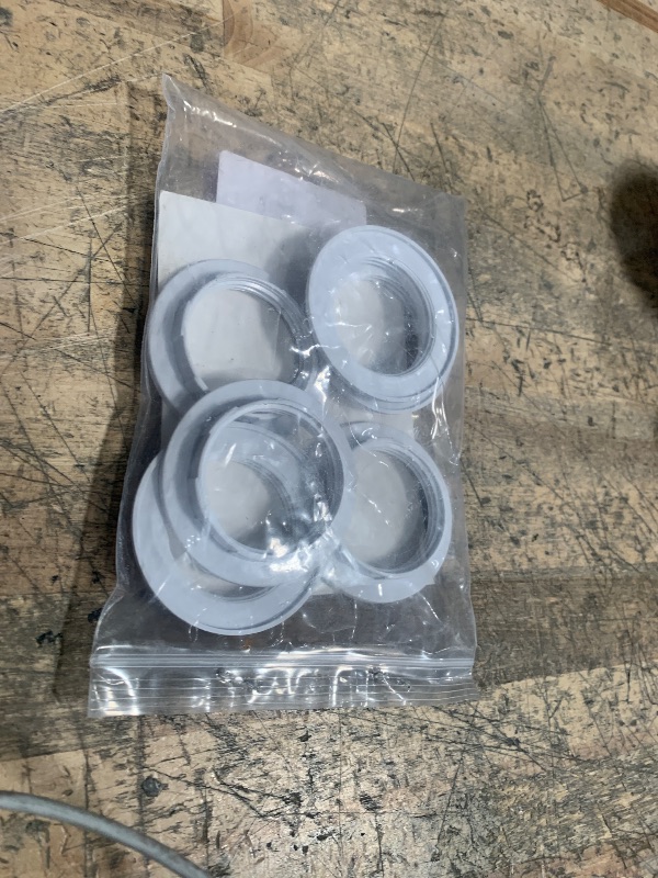 Photo 1 of 6PCS Light Socket Shade Rings for E27/E26, Retaining Rings for Glass Lamp Shades/Light Fixtures, White(OD 58mm, ID38mm)