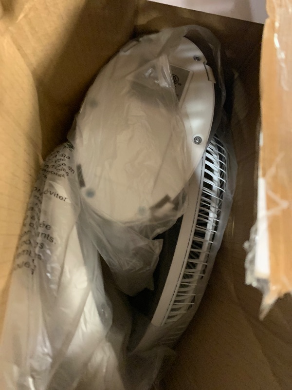 Photo 1 of 12 '' fan