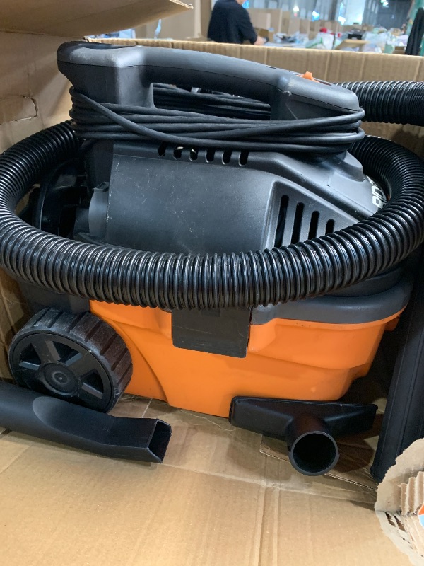 Photo 1 of (see all images) Ridgid WD4070 4 Gallon Portable Vacuum