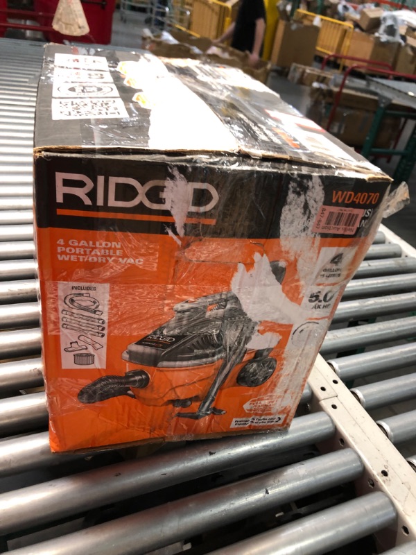 Photo 1 of (see all images) Ridgid WD4070 4 Gallon Portable Vacuum