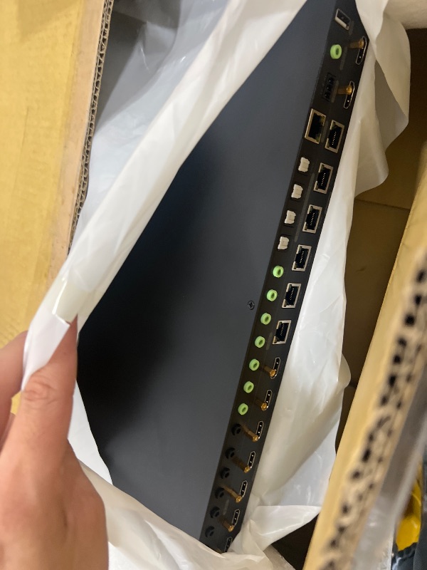 Photo 1 of (used) Monoprice 8x8 4K HDMI Matrix Extender - HDBaseT, HDR, 18G, 4K@60Hz, YCbCr 4:4:4, HDCP 2.2, EDID, IR, SPDIF, RCA, TCP/IP, RS-232, with 7 Receivers 70 Meters - Blackbird Series