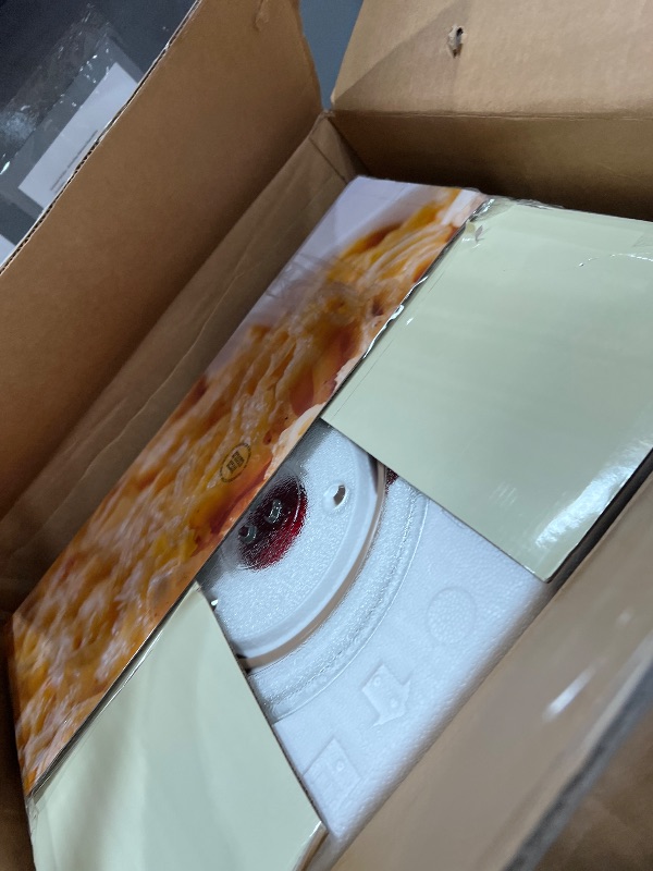 Photo 1 of ***PARTS ONLY/NOT FUNCTIONAL***

Nostalgia NRMO11RR6A 1000 Watt Power Retro Countertop Microwave Oven Easy to Clean with Removable Glass Turntable-Child Safety Lock-12 Programs-Digital Clock, 1.1 Cu Ft, Red