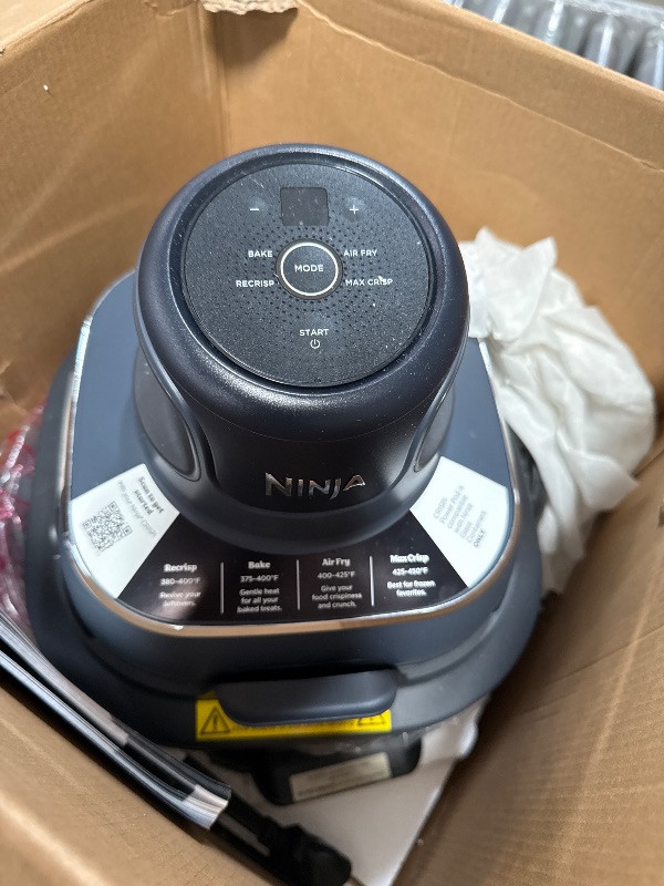 Photo 1 of *** PARTS ONLY *** Ninja Crispi 4-in-1 Portable Glass Air Fryer Cooking System, 1500W, 4QT & 6-Cup TempWare Glass Containers with Storage Lids, Microwave, Freezer & Dishwasher Safe, Cyberspace Gray, FN101GY