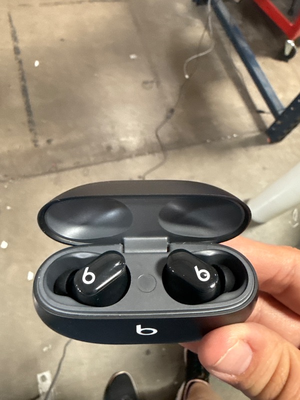 Photo 1 of (untested fully) Beats Studio Buds - True Wireless Noise Cancelling Earbuds - Compatible with Apple & Android, Built-in Microphone, IPX4 Rating, Sweat Resistant Earphones, Class 1 Bluetooth Headphones - Black