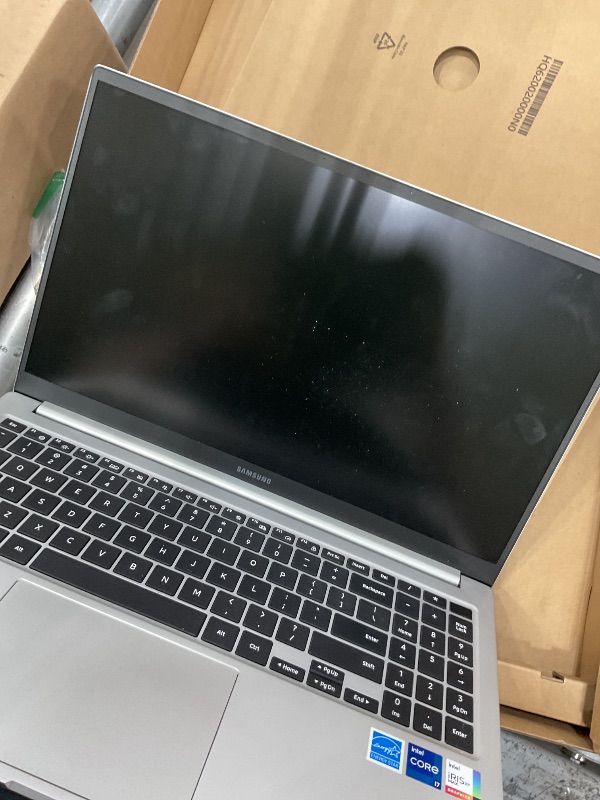 Photo 1 of ****** SEE COMMENTS*****.   SAMSUNG 15.6" Galaxy Book3 Business Laptop Computer/Windows 11 PRO/16GB - 256GB/ 13th Gen Intel® Core™ i5 Processor, 2023 Model, NP754XFG-KB3US, Silver