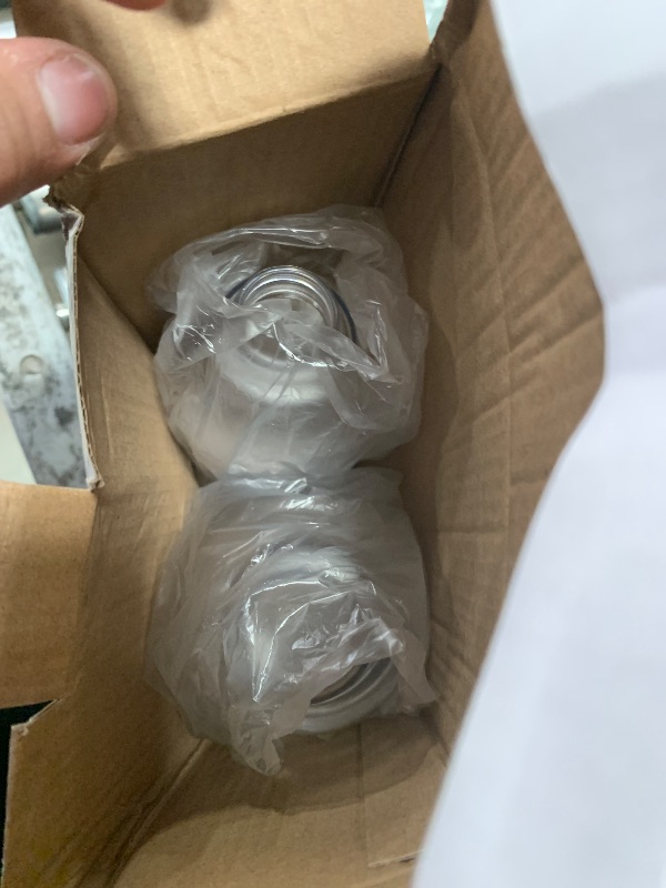 Photo 1 of ******* Read COMMENTS******.  Plastic Spray Bottles, 2-Pack, 16.9 Oz, Mist & Stream, Heavy Duty Spraying, Empty Water Spray Bottle for Cleaning Solutions, Essential Oils, Hair, Plants, BBQ, Cat Dog Behavior Correction (Clear)