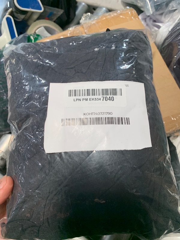 Photo 1 of (used/fair) Obstal 6ft Stretch Black Spandex Table Cloth for Standard Folding Tables - 2 Pack Universal Rectangular Fitted Tablecloth Protector for Wedding, Trade Show, Vendor Stand