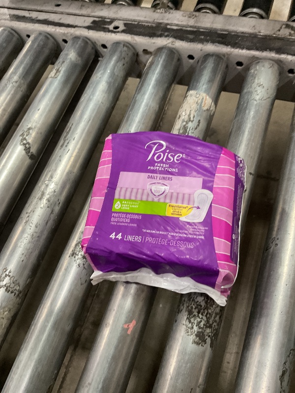 Photo 1 of ***SEE NOTES***
Poise Daily Liners, Incontinence Panty Liners, 2 Drop Very Light Absorbency, Long Length, 264 Count of Pantiliners (1 Packs of 44), Packaging May Vary
