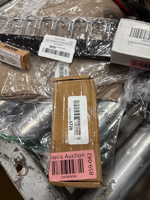 Photo 1 of **Only two***SINJEUN 3 Pair 5 Inches Gate Hinge, Heavy Duty Barrel Gate Hinge, Weld On Barrel Style Ball Bearing Door Hinge for Swing Gates, Trailer Ramp Gates, 450lbs Capacity