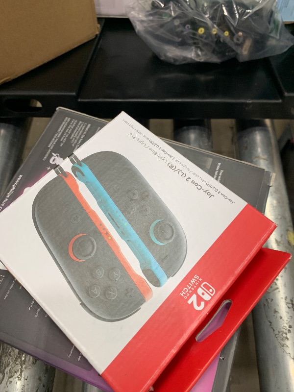 Photo 1 of Nintendo Joy-Con 2 (L)/(R) Light Blue/Light Red