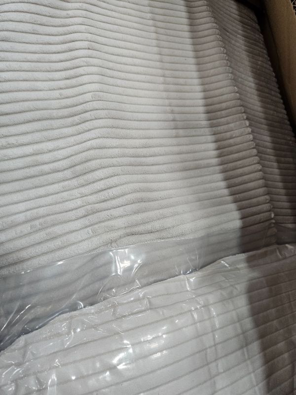 Photo 1 of ** ONLY BOX # 1 IS INCLUDED MISSING BOX # 2 **  Homall Sofa for Living Room, Couch with Convertible Chaise, 3 Seat L-Shaped Sofas, Comfy Corduroy Couches for Apartment, Small Space, Cream