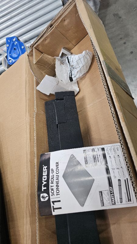 Photo 1 of ***PARTS ONLY***Tyger Auto T1 Soft Roll-up Truck Bed Tonneau Cover Compatible with 2024-2025 Toyota Tacoma (Only Fits Models with Factory Deck Rail System) | 5' (60") Bed | TG-BC1T9204