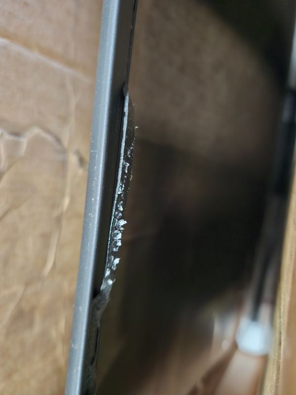 Photo 1 of ** Broken screen, final sale ** Samsung 43-Inch Class Crystal UHD U8000F 4K Smart TV (2025 Model) Endless Free Content, Crystal Processor 4K, MetalStream Design, Knox Security, Alexa Built-in