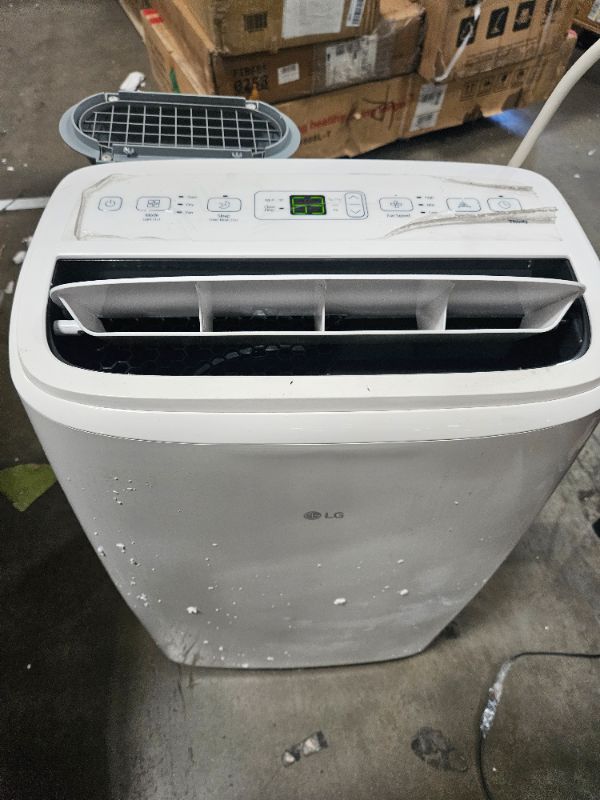 Photo 1 of ***SEE NOTES*** 
LG 10000 BTU SACC(14000 ASHRAE) Portable Air Conditioners with Dual Inverter Cools 450 Sqft Ultra Quiet & Easy Install WiFi App Medium & Large Room Air Conditioner AC Unit Home White LP1022FVSM