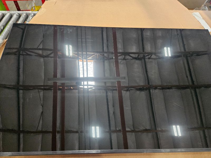 Photo 1 of ** Broken screen, Final sale **  Samsung 58-Inch Class Crystal UHD U8000F 4K Smart TV (2025 Model) Endless Free Content, Crystal Processor 4K, MetalStream Design, Knox Security, Alexa Built-in