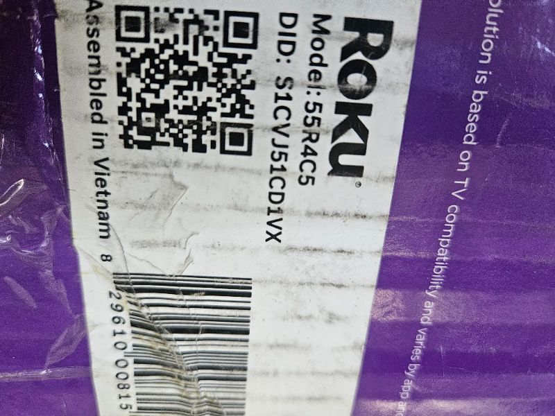 Photo 1 of ** Broken screen, final sale ** Roku Smart TV 2025 – 55-Inch Select Series, 4K HDR TV – Roku TV with Enhanced Voice Remote – Flat Screen LED Television with Wi-Fi for Streaming Live Local News, Sports, Family Entertainment