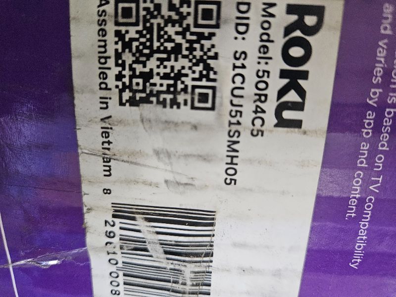 Photo 1 of ** broken screen, final sale **Roku Smart TV 2025 – 50-Inch Select Series, 4K HDR TV – RokuTV with Enhanced Voice Remote – Flat Screen LED Television with Wi-Fi for Streaming Live Local News, Sports, Family Entertainment
