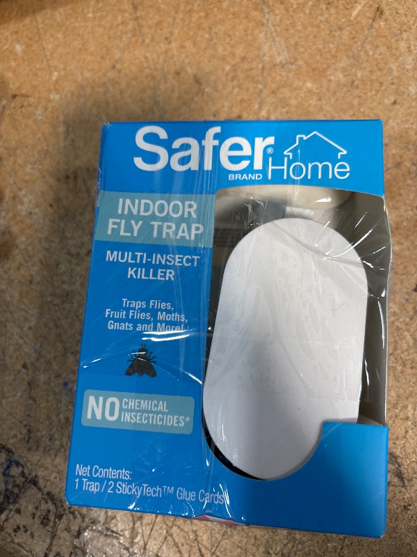 Photo 1 of Safer Home Indoor Plug-In Fly Trap - SH502 - Effective Fruit Fly Traps for Indoors, Gnat Traps for House Indoor, 400 Sq Ft Protection - Style: 1 Device + 2 Glue Cards