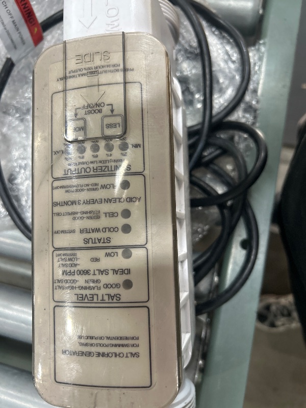 Photo 1 of ***Minor damage***
520555 Salt Chlorine Generator Cell, Suitable for Pools Up to 40,000 Gallons, Includes 15' Cable 2" PVC Unions