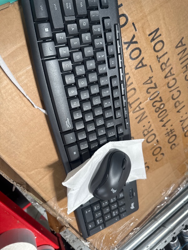 Photo 1 of *unable to test/missing chip** Logitech MK295 Wireless Mouse & Keyboard Combo with SilentTouch Technology, Full Numpad, Advanced Optical Tracking, Lag-Free Wireless, 90% Less Noise - Graphite