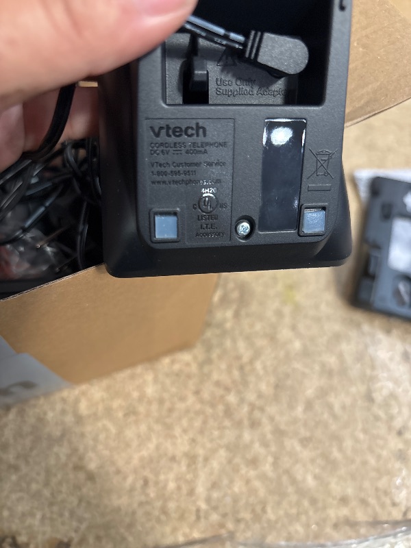 Photo 1 of **POSSIBLY FOR PARTS** VTech IS8128-41 Super Long Range 4-Handset DECT 6.0 Cordless Phone for Home with Answering Machine, 2300 ft Range, Call Blocking, Bluetooth Connect to Cell, Intercom