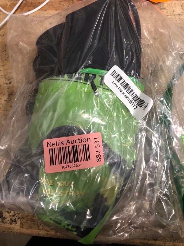 Photo 1 of 1 Pack 26x4 Fat Tire Tube with AV 32mm, 26x3.5-4.5 Fat Bike Tubes Heavy Duty with 1 Tire Lever, 26 x 4.0 Premium Butyl Rubber Bike Tube for Road/MTB/E Bike 26 x 3.50, 26 x 4.0, 26 x 4.5 by Hydencamm