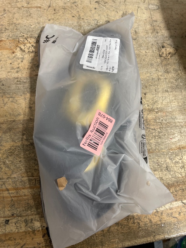 Photo 1 of GORGLITTER Women's Gold Flip Flops Thong Flat Sandals 2025 Dressy Summer Vacation Open Toe Slides Black 8