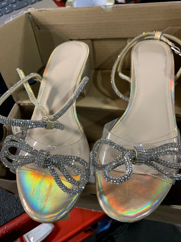 Photo 1 of ***(HEAVILY USED/ MINOR DAMAGE)***Coutgo Girls Rhinestone Sandals Low Chunky Heels Bow Open Toe Glitter Dress Shoes for Toddler Little Big Kid, Gold, size 4