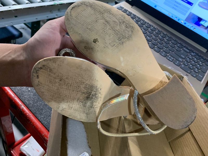Photo 1 of ***(HEAVILY USED/ MINOR DAMAGE)***Coutgo Girls Rhinestone Sandals Low Chunky Heels Bow Open Toe Glitter Dress Shoes for Toddler Little Big Kid, Gold, size 4