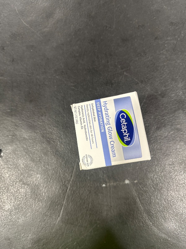 Photo 1 of Cetaphil Deep Hydration Healthy Glow Daily Face Cream, 1.7 oz, 48 Hour Dry Skin Face Moisturizer for Sensitive Skin, With Hyaluronic Acid, Vitamin E & Vitamin B5