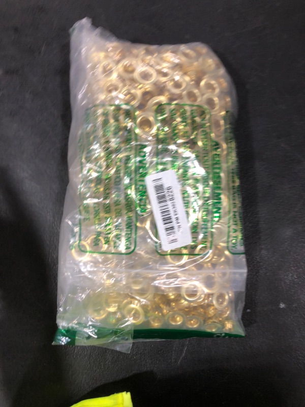 Photo 1 of KING PIECES 1000pcs Gold Grommets 3/8 Inch (10mm) Washers and Grommets Kit for Grommet Tool, Banner & Posters Metal Grommets Eyelets for Fabric Clothes Leather Belt Punching