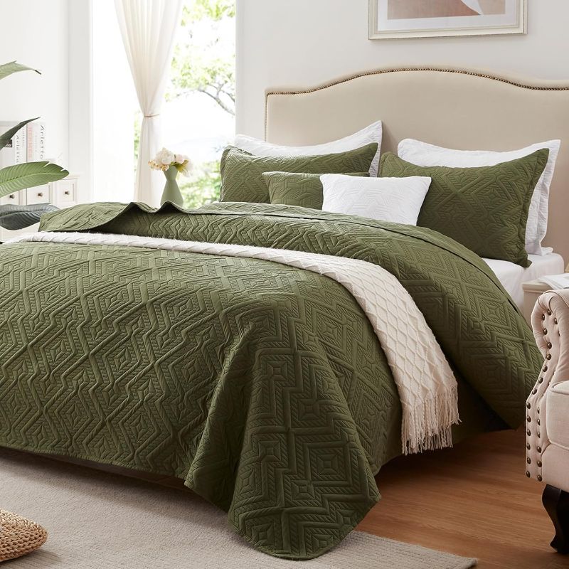 Photo 1 of RECYCO Luxury Velvet Quilt Set King Size, Lightweight Velvet Comforter Set, Oversized Bedspread Coverlet Quilted Bedding Set, with 2 Matching Pillow Shams, for All Season, Olive Green