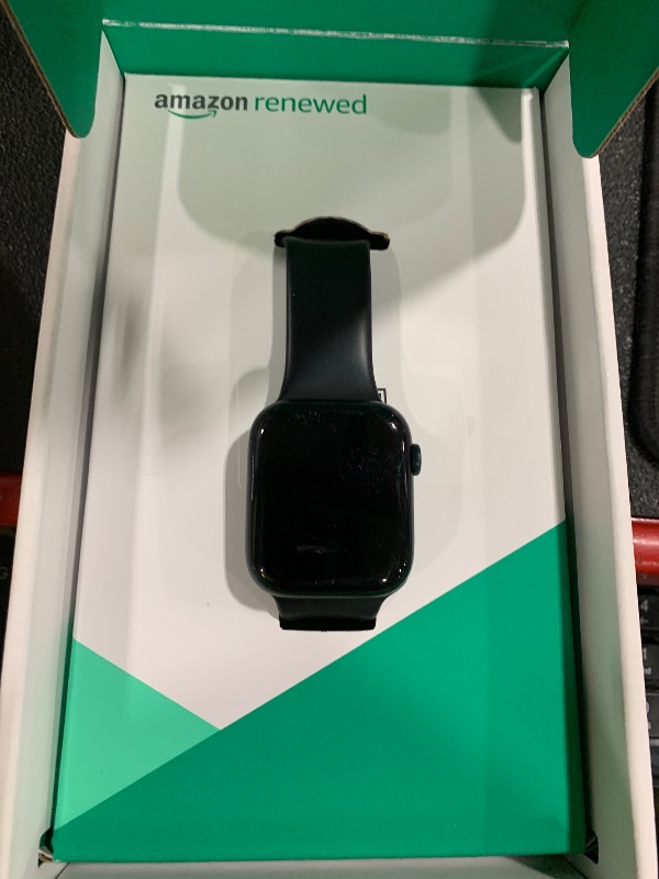 Photo 1 of Apple Watch Series 8 (GPS + Cellular, 45mm) - Midnight Aluminum Case with M/L Midnight Sport Band (Renewed Premium)