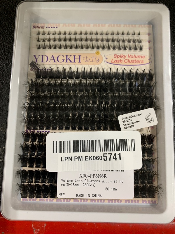 Photo 1 of Volume Lash Clusters with Spikes 80D 100D Spiky Cluster Eyelash Extensions D Curly Mega Fluff Eyelash Cluster Lashes with Bottom Lash Clusters DIY Thick Lash Extension at home(5-18mm, 260Pcs)