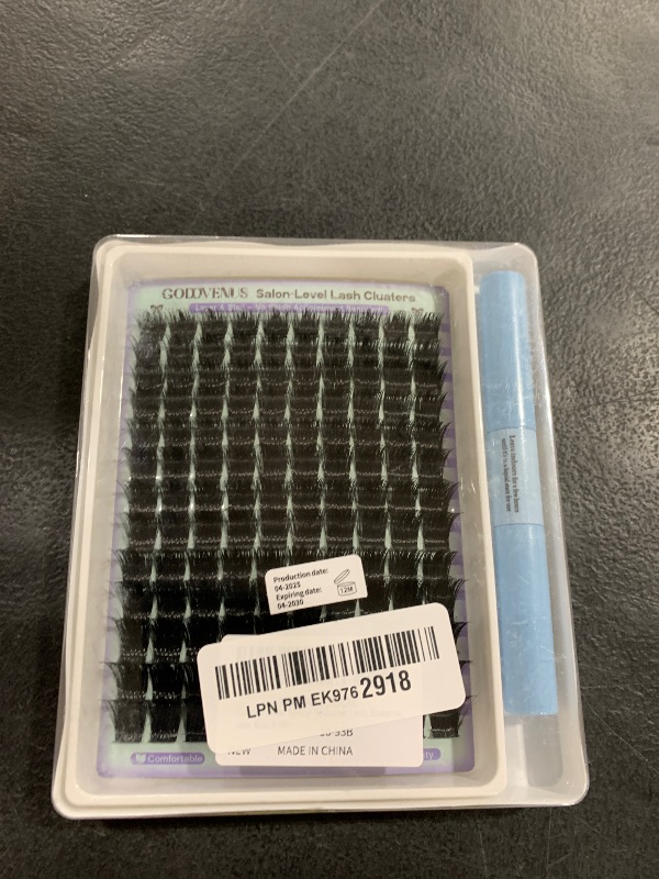 Photo 1 of Goddvenus Salon-Like Lash Clusters Kit With Spikes DIY Eyelash Clusters D Curve Spiky Full Cluster Eyelash Extensions Kit Individual Lashes Cluster Kit (10-16mm 130Pcs)
