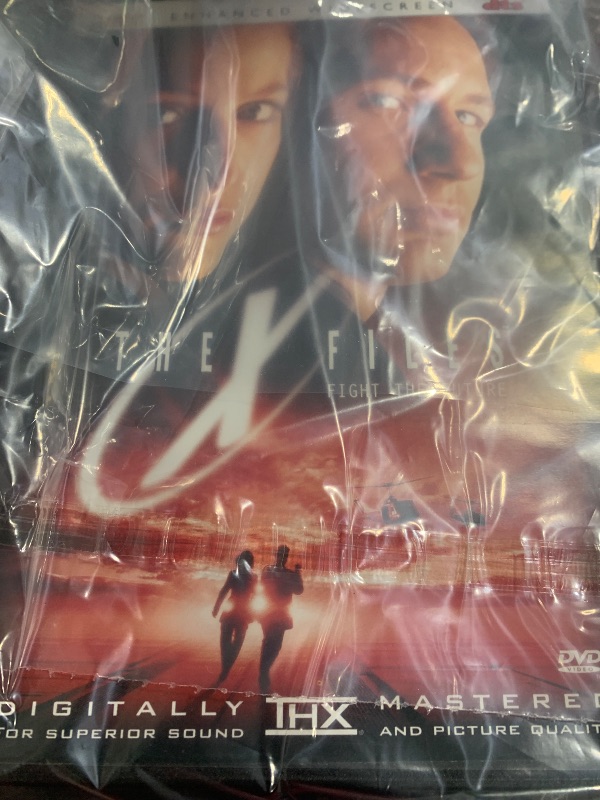 Photo 1 of The X-Files: Fight the Future
