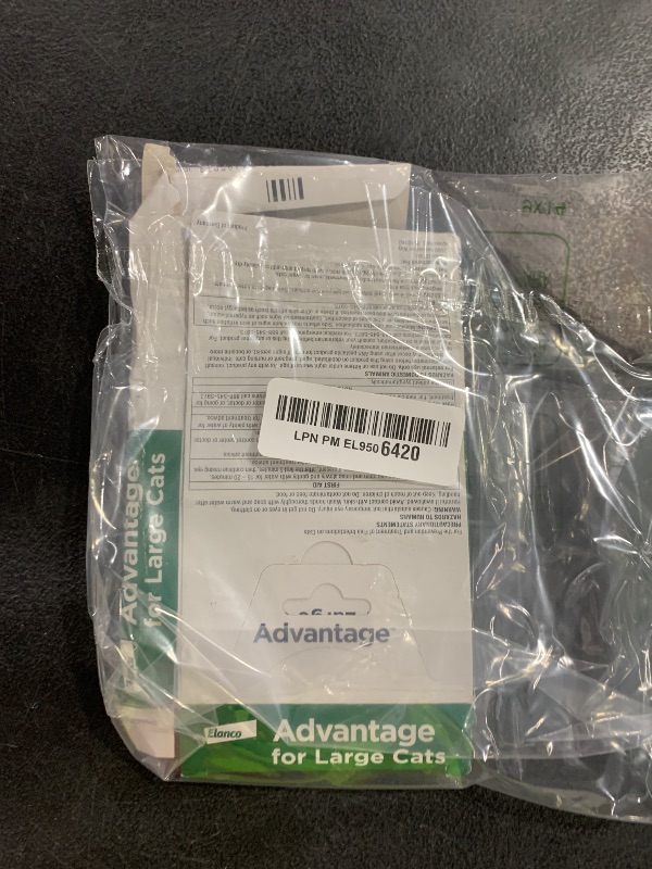 Photo 1 of Advantage Topical Cat Flea Treatment and Prevention for Large Cats Over 9 lbs. | Apply Flea Drops Monthly | 2 Treatments