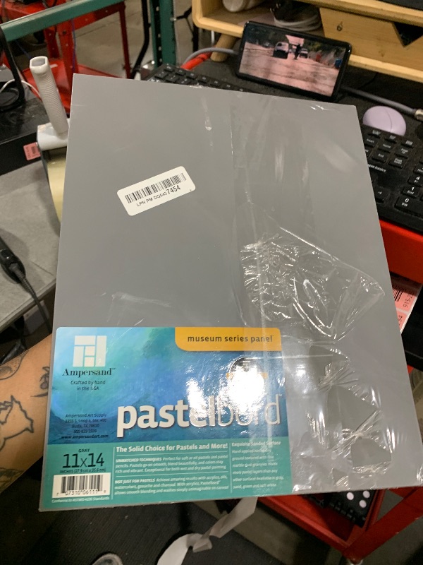 Photo 1 of Ampersand Art Supply Pastel Painting Panel: Museum Series Pastelbord, Grey, 1/8 Inch Flat Profile, 11x14