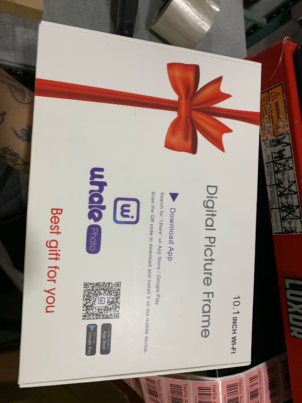 Photo 1 of Digital Picture Frame 10.1 Inch Digital Photo Frame WiFi Smart Electronic Frame 16 GB IPS Touch Screen,Auto-Rotate,Easy to use Load from Phone Share Pohto/Video Wedding Gifts for mom Women Men