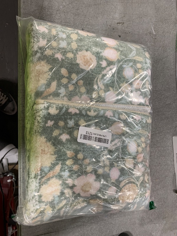 Photo 1 of Uphome Bathroom Runner Rug Green Boho Long Bathroom Rug Soft Luxury Non-Slip Vintage Bath Mats Machine Washable Farmhouse Floral Floor Mats for Bathtub Sink Vanity, 18x47 inch