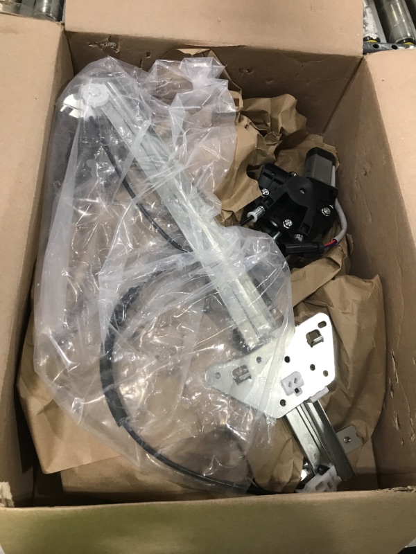 Photo 1 of POWER WINDOW REGULATOR 