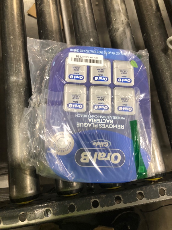 Photo 1 of Oral-B Glide Cool Mint Deep Clean Floss, 6 Count, Glide Dental Floss