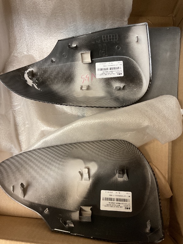 Photo 1 of Replacement Mirror Cover Cap for Toyota Corolla 2014-2018,Toyota C-HR 2018-2021,Toyota Avalon 2013-2018,Toyota Venza 2013-2016, 2PCS Side Door View Mirror Covers Caps Clip-on Carbon Fiber