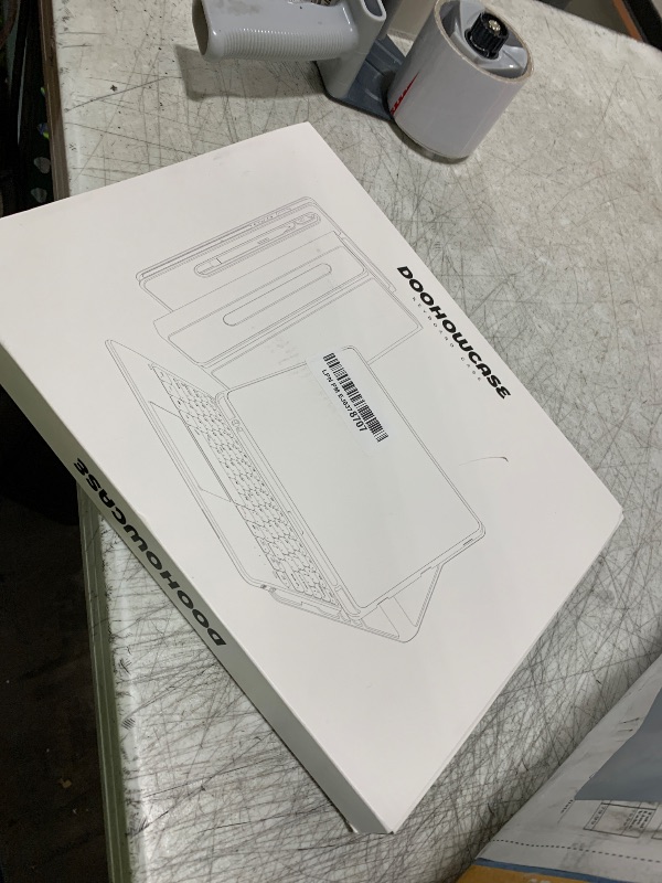 Photo 1 of Keyboard Case Touch for Lenovo Idea Tab Pro 12.7" 2025, Bluetooth Keyboard with Trackpad & Twill Cover Case & Adjustable Kickstand & Lighting Keys for Lenovo Idea Tab Pro 12.7 inch